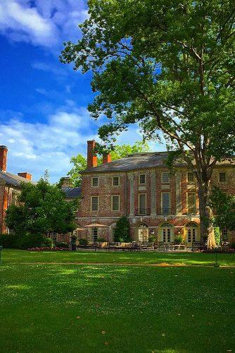 cheap honeymoon ideas williamsburg virginia architecture