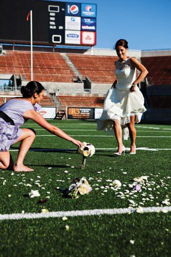 funny wedding pictures bride is a footballer atelier pictures