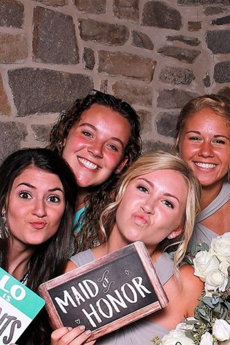 funny wedding pictures bridesmaids fxphotobooths via instagram