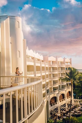 hawaii honeymoon girl on the balcony of the hotel asideofsweet