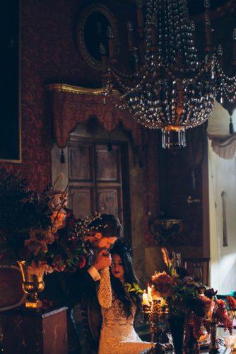 Halloween Weddings On A Budget