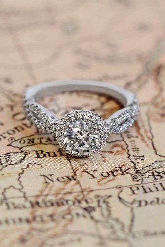 ritani halo twist pave band white gold diamond