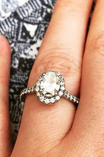 ritani oval cut halo pave band gold pear cut