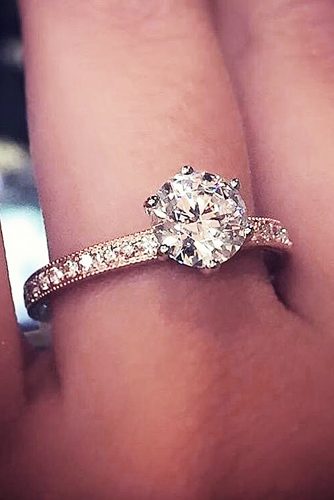 ritani rose gold solitaire round cut diamond pave band