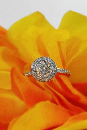 ritani round cut vintage halo pave band