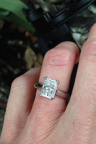 ritani simple rose gold emerald cut solitaire diamond