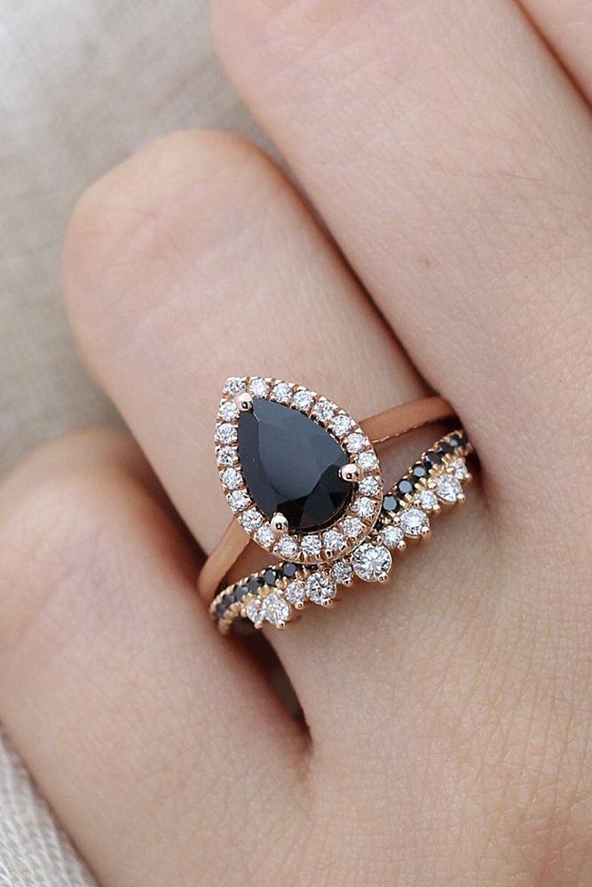 unique wedding rings rose gold black diamond halo pear