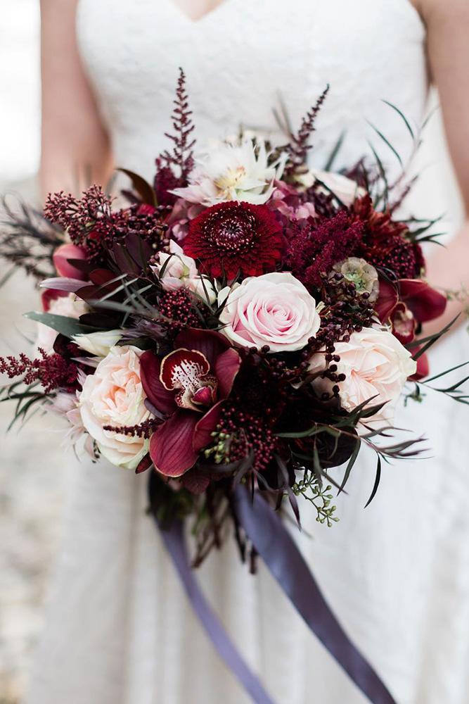 42 Beautiful Wedding Bouquets That Are Unique | Wedding Forward