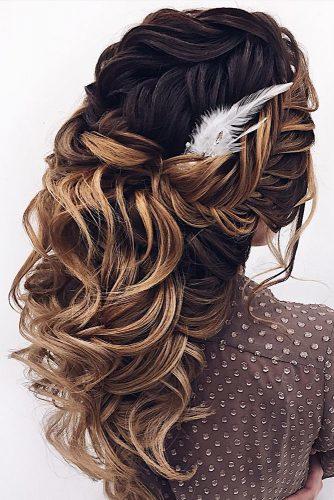 ombre wedding hairstyles curly textured cascading half up half down with braid elstilemodels via Instagram