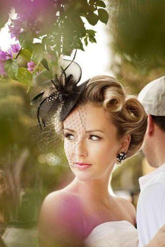 36 Always Feminine Vintage Wedding Hairstyles Wedding Forward