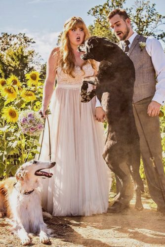 30 Creative Wedding Entourage Photo Ideas  Page 2 of 11 