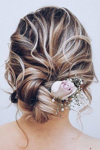 30 Captivating Wedding Hairstyles For Medium Length Hair