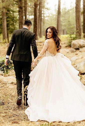 42 Excellent Wedding Poses For Bride And Groom Wedding Forward
