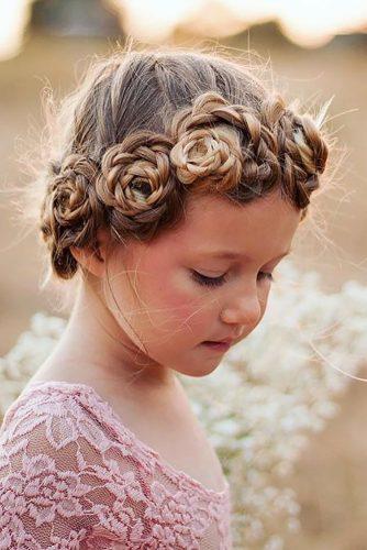 39 Cute Flower Girl Hairstyles 2020 Update Wedding Forward