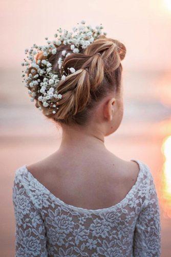39 Cute Flower Girl Hairstyles 2020 Update Wedding Forward