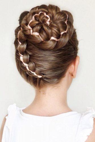 33 Cute Flower Girl Hairstyles (2020 Update) | Wedding Forward