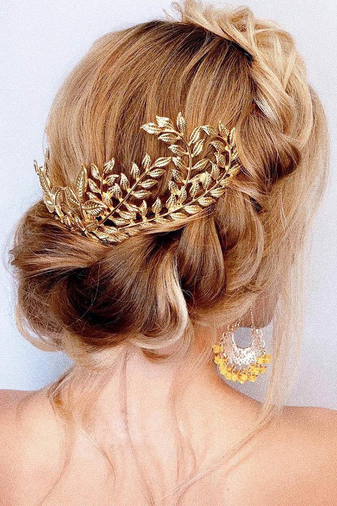 30 Greek Wedding Hairstyles For The Divine Brides