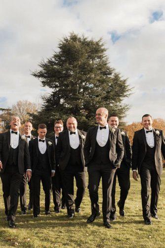 wedding photo checklist with groosmen clairemacintyrephotography