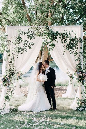wedding photos white arch in garden lidia codrean