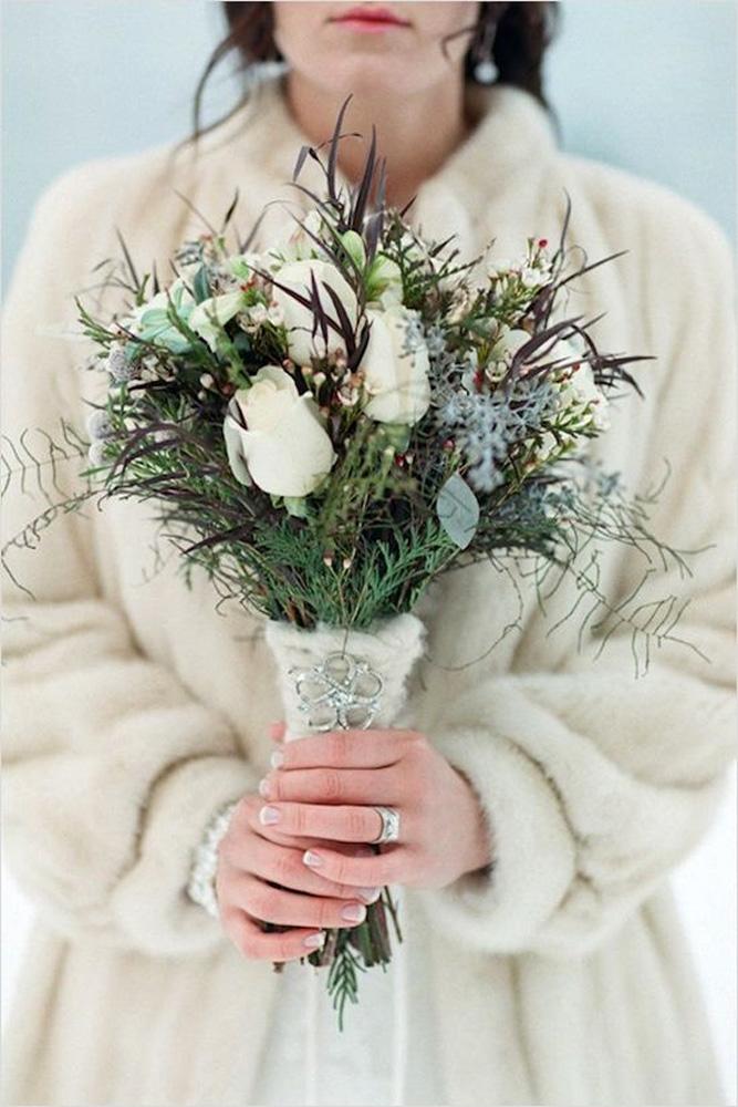 42 Stunning Winter Wedding Bouquets Page 3 of 8 Wedding Forward