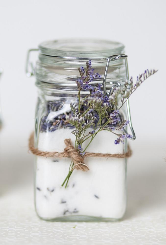 cheap wedding favors jar with lavender Sugar and Charm