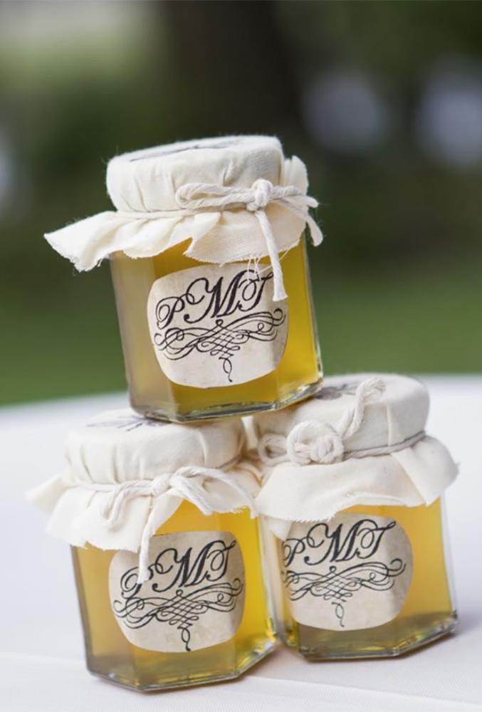 cheap wedding favors jars with honey Richard Ellis Photography