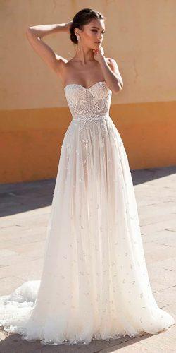 51 Beach Wedding Dresses Perfect For Destination Weddings