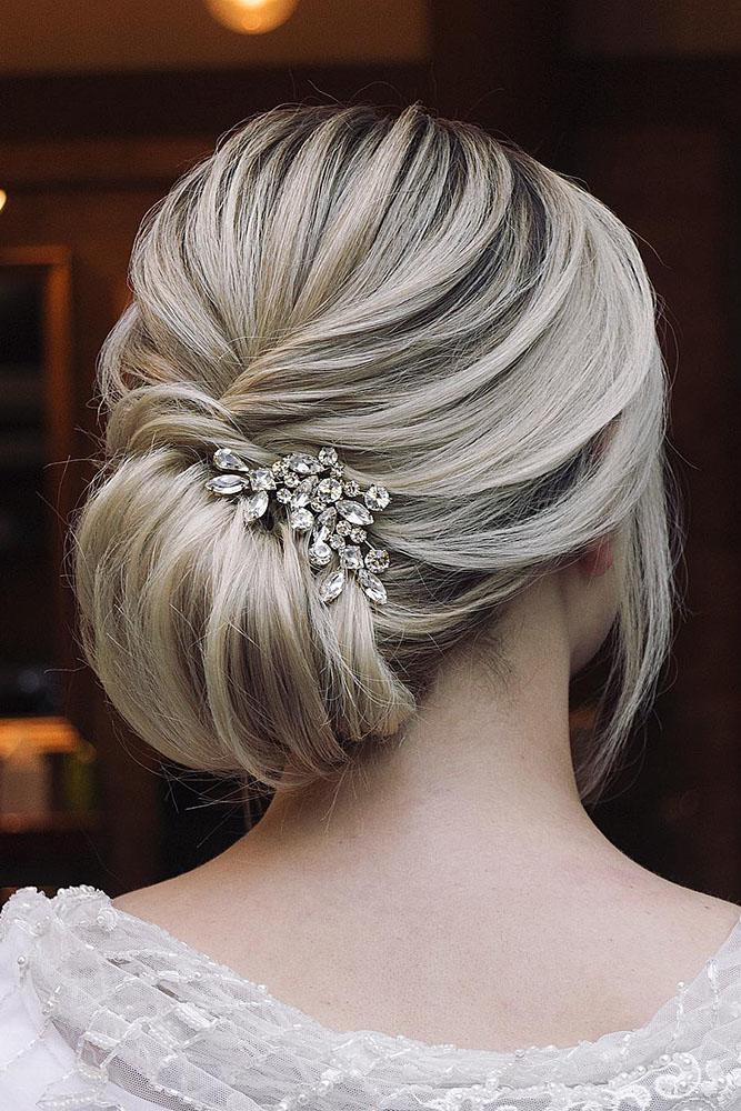 39 Wedding Hairstyles For Medium Hair | Page 7 of 15 | Wedding Forward