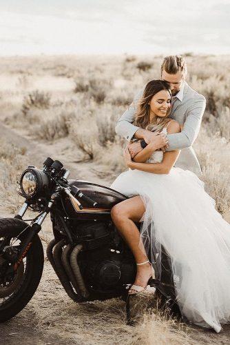 33 Ideal Couple Poses For Excellent Shots Wedding Forward