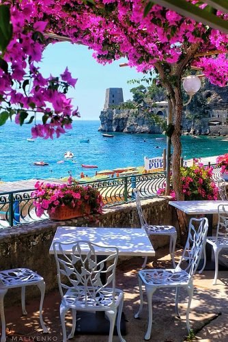 honeymoon in italy positano cafe view