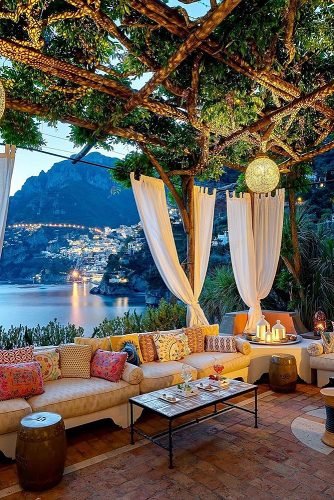 honeymoon in italy positano hotel cafe view