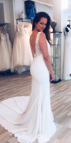 taya smith wedding sheath simple lace low back with train brudekjolen