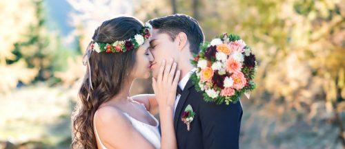 creative wedding photos featured image