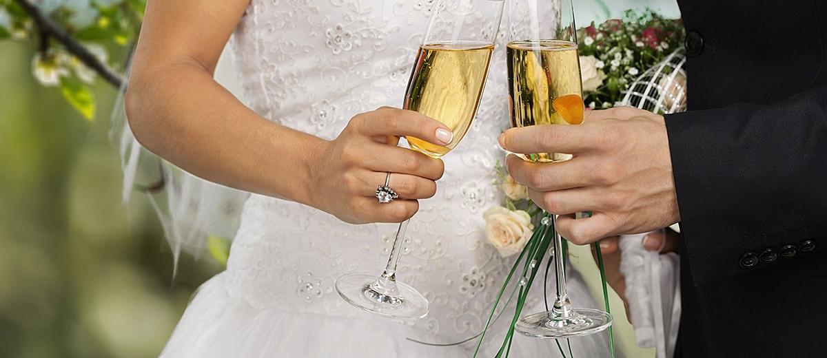 86 Wedding Toasts Quotes + Tips For Your Speech Wedding