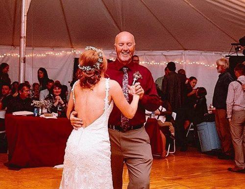 300 Best Country Wedding Songs For Your 2020 Playlist Wedding
