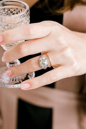 round engagement rings vintage wedding set gold diamond