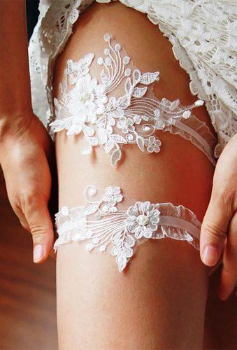 bridal undergarments lace garter nafestudio