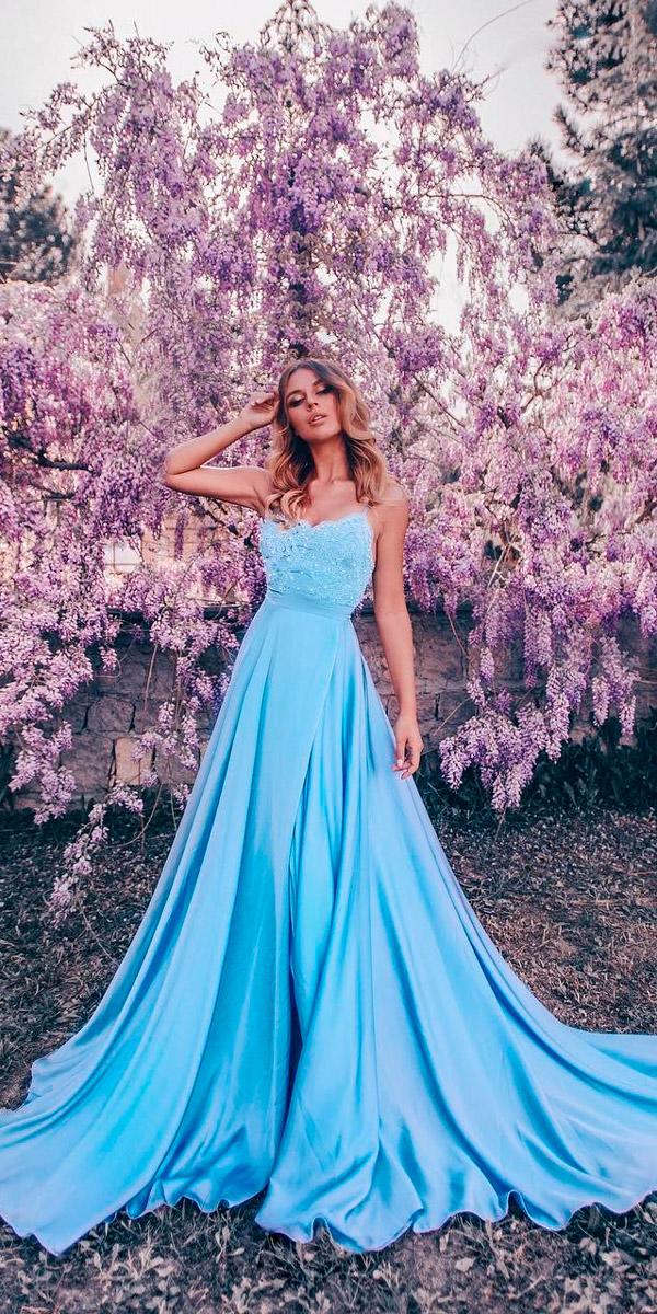 24 Amazing Colourful Wedding Dresses For Non-Traditional Bride