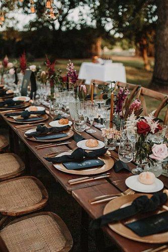 How To Set A Wedding Table 2021 Guide, How To Set Wedding Table For Buffet