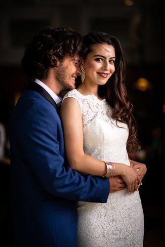 arabic wedding groom and bride romantic hug couple shots madi photograph