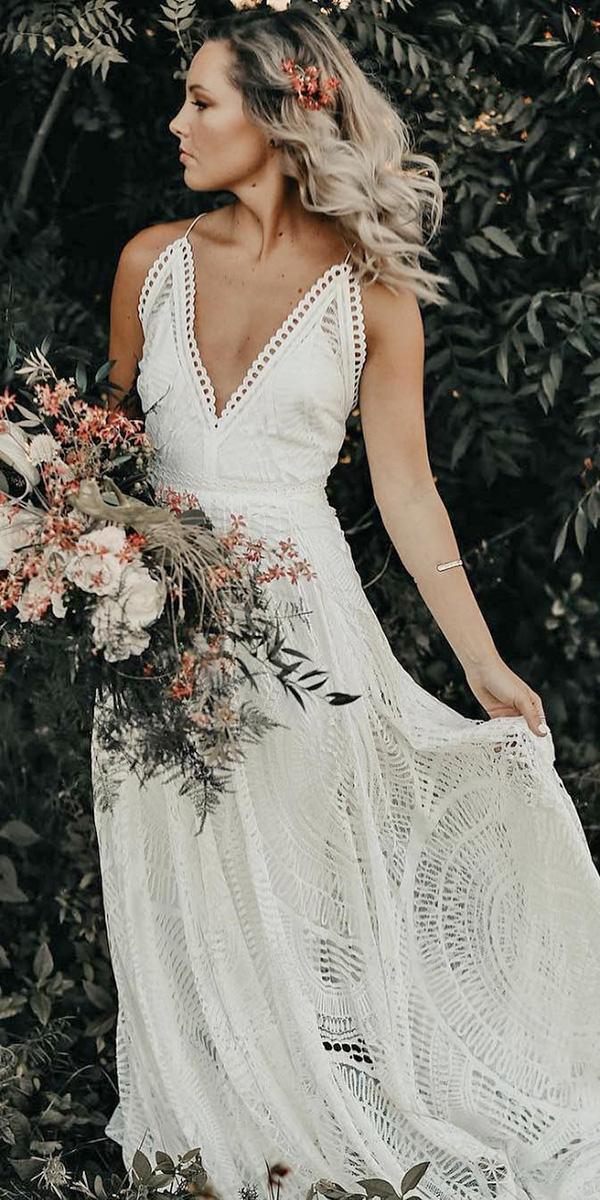 36 Absolutely Destination Wedding Dresses Page 3 of 13