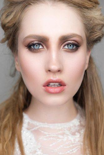 fall wedding makeup natural with brown arrows gold eyeshadows and gentle coral lips muaclub