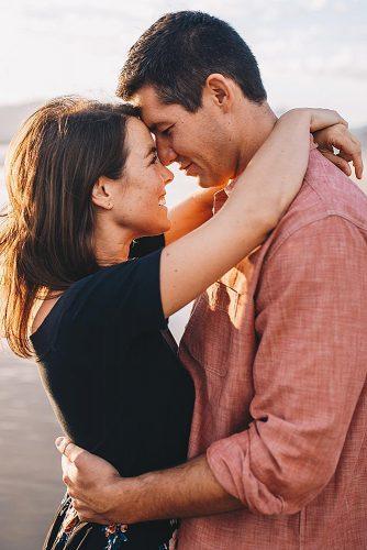 beach photoshoot couple photo together romantic