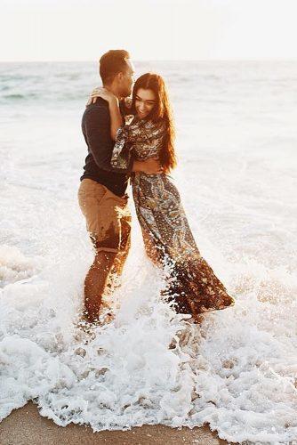 11 Beach Photoshoot Ideas For Amazing Photos | Wedding Forward