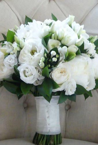wedding bouquets 2019 classic white bouquet avant garden weddings