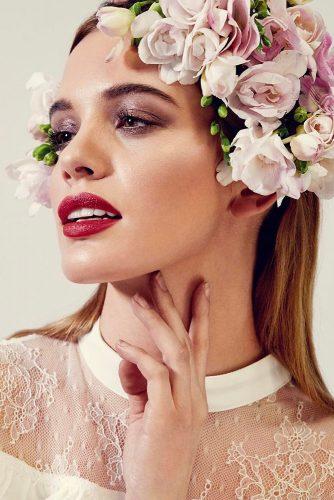 wedding makeup 2019 pink eyeshadows and red lips tina_eisen
