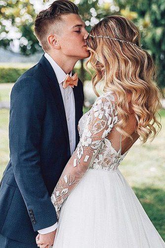 wedding slideshow songs groom kiss the bride