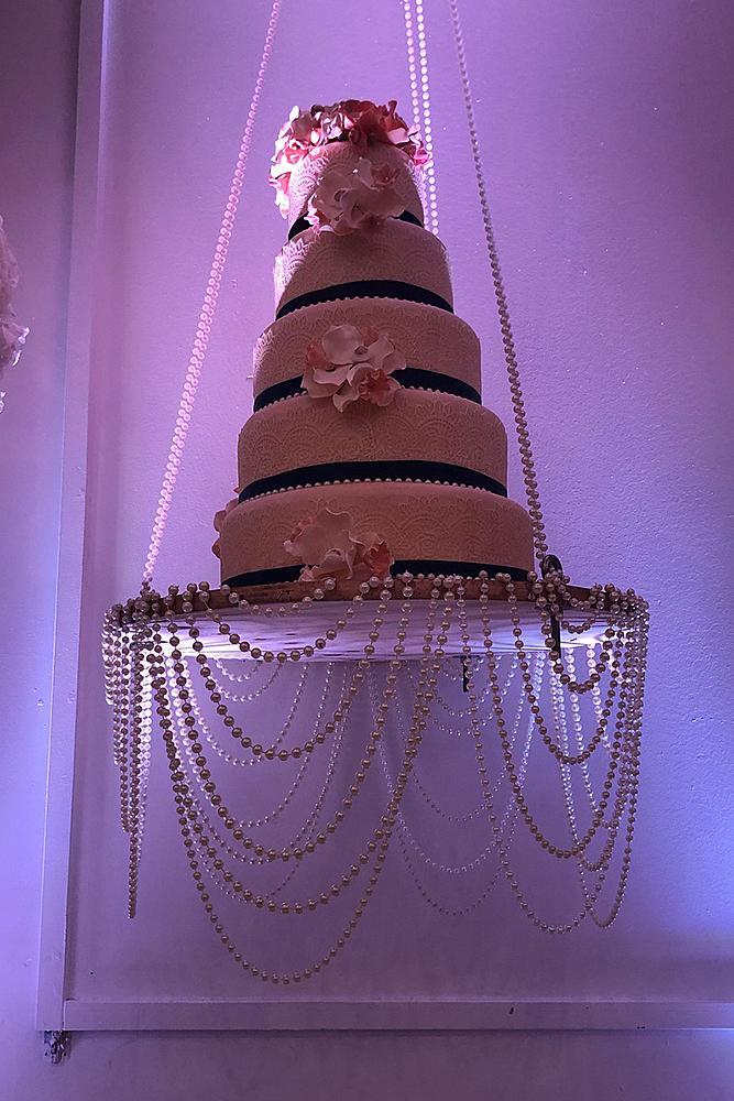 wedding themes pearl decor wedding cake