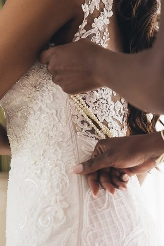 real wedding cindy glen preparation photography with lace and pearls dress stanlo photography