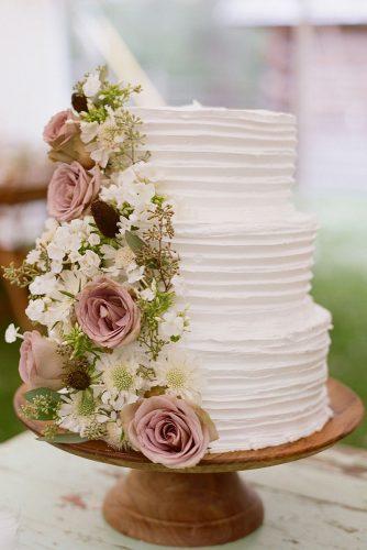 dusty rose wedding bridal cake white buttercream with roses carrie patterson photography